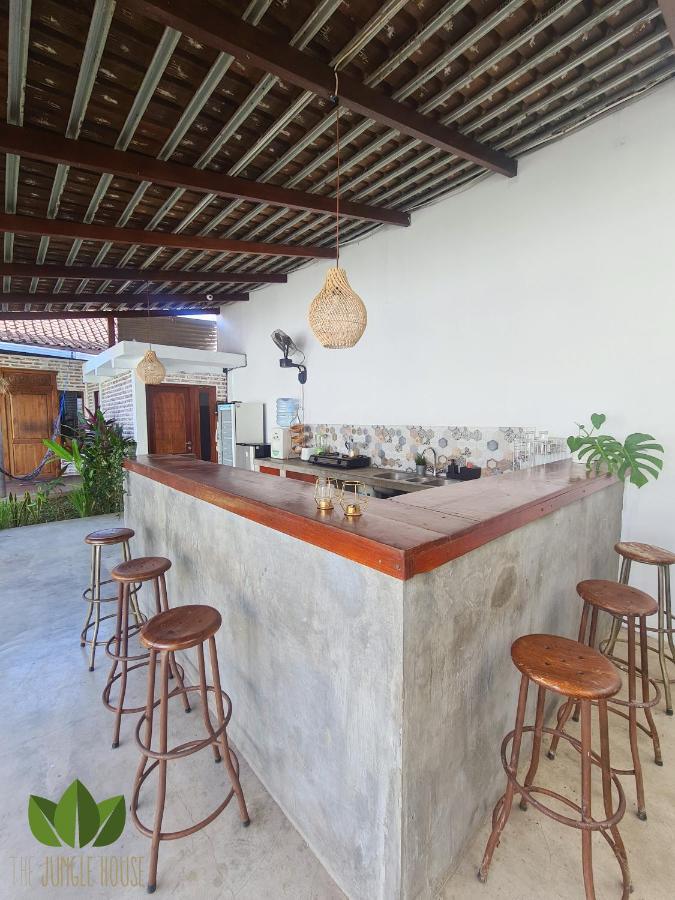 The Jungle House Hostel Canggu Buitenkant foto