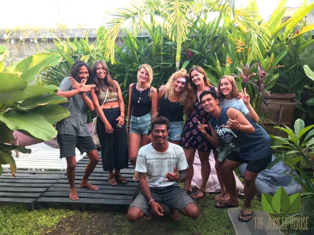 The Jungle House Hostel Canggu Buitenkant foto